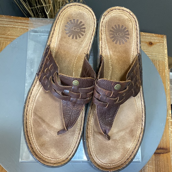 UGG leather sandals - Picture 2 of 7